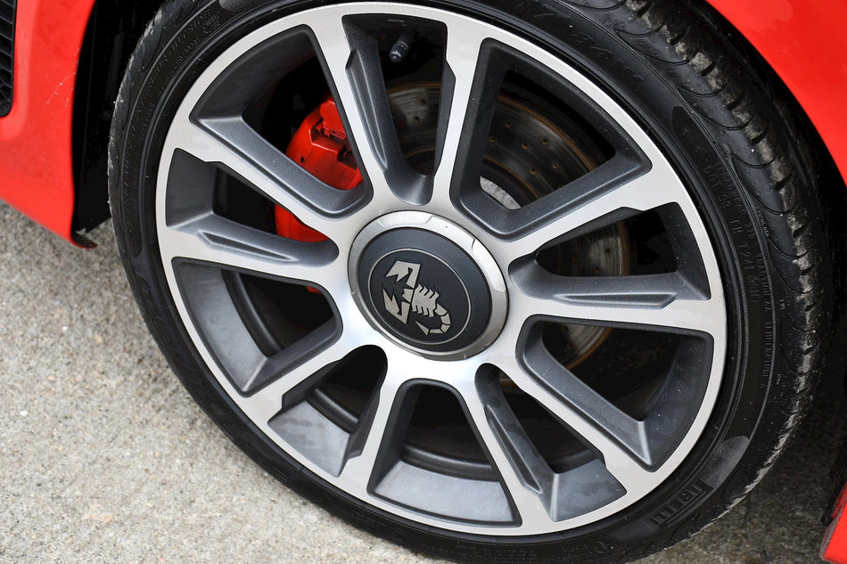 Abarth 500/595/695 - Velg dop / kap zwart Origineel