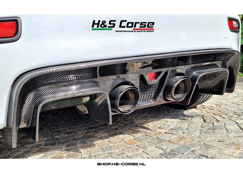 Abarth 595/695 Carbon center exhaust diffusor - Serie 4